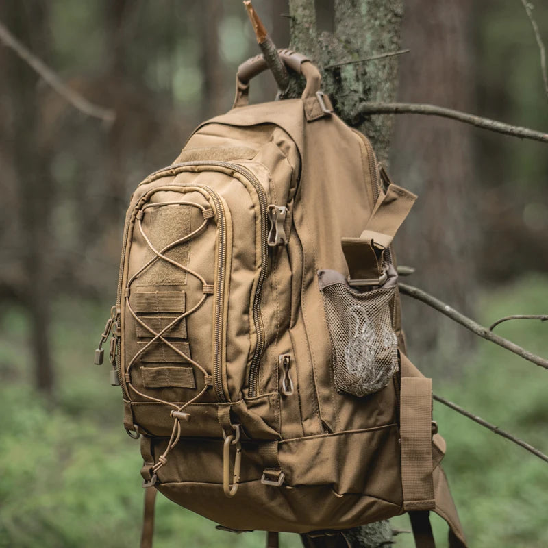 LQARMY Durable Tactical Hiking Backpack For Outdoor Travel And Camping