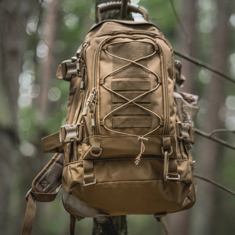 LQARMY Durable Tactical Hiking Backpack For Outdoor Travel And Camping